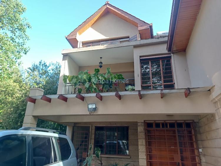 3 Bed Apartment with En Suite in Lavington
