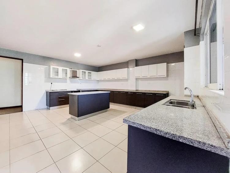 3 Bed Apartment with En Suite in General Mathenge - Vista 5