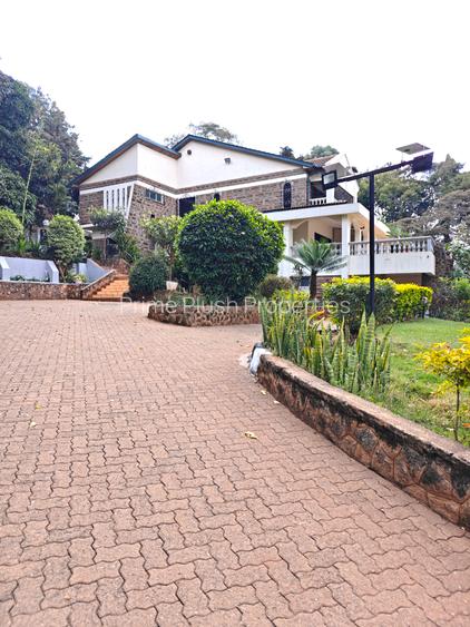 Commercial Property with Parking in Karen