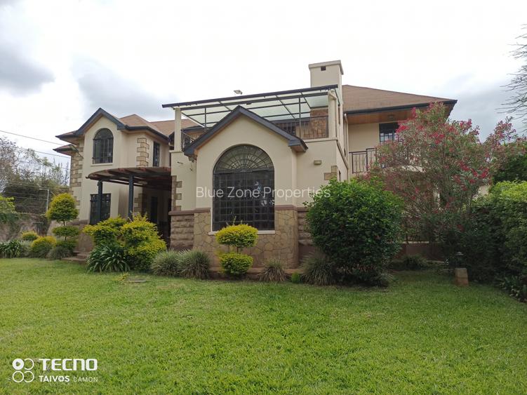 4 Bed Townhouse with En Suite at Close To Un