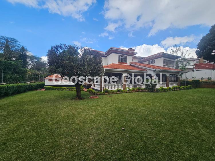 4 Bed House with En Suite in Rosslyn