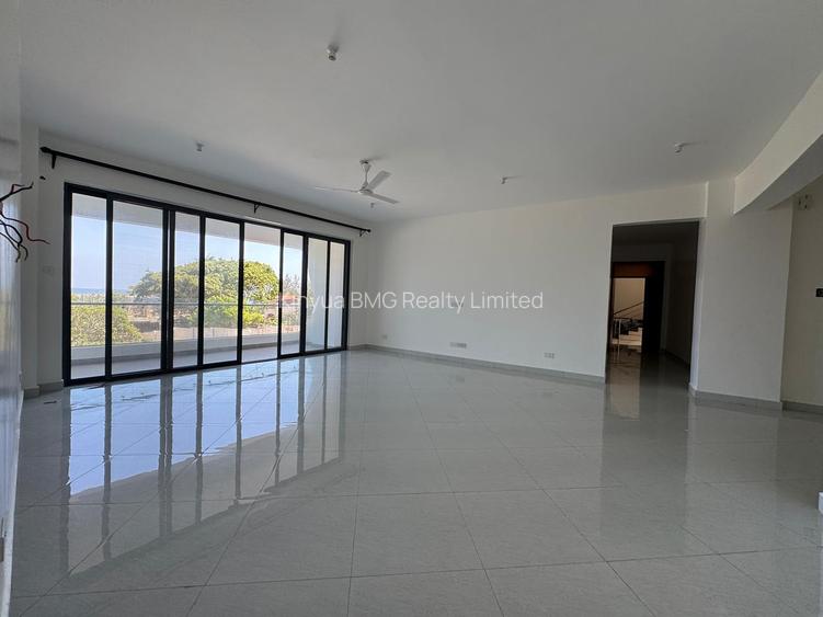 4 Bed Apartment with En Suite in Nyali Area