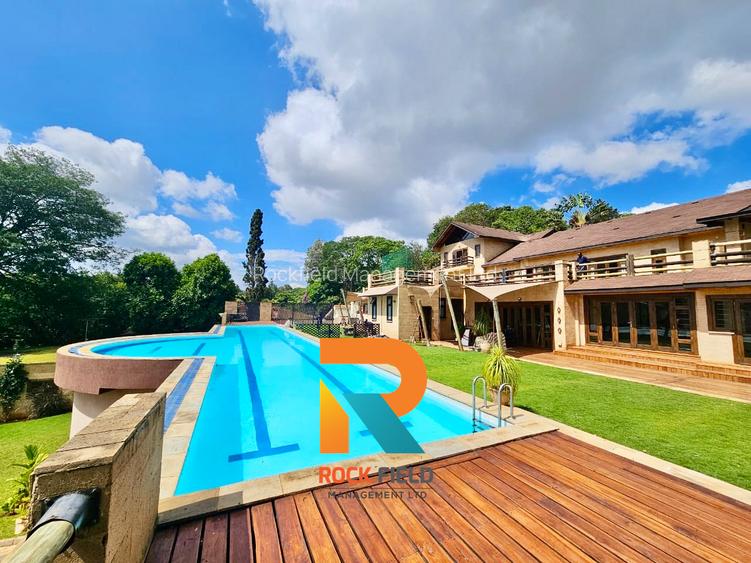 5 Bed House with En Suite in Lavington