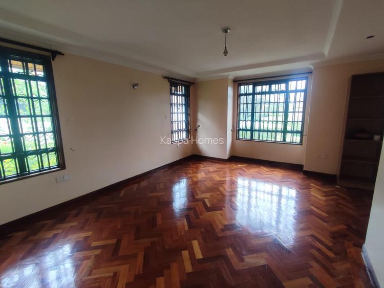 4 Bed House with En Suite in Karen