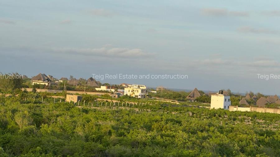 5 ac Land at Mayungu