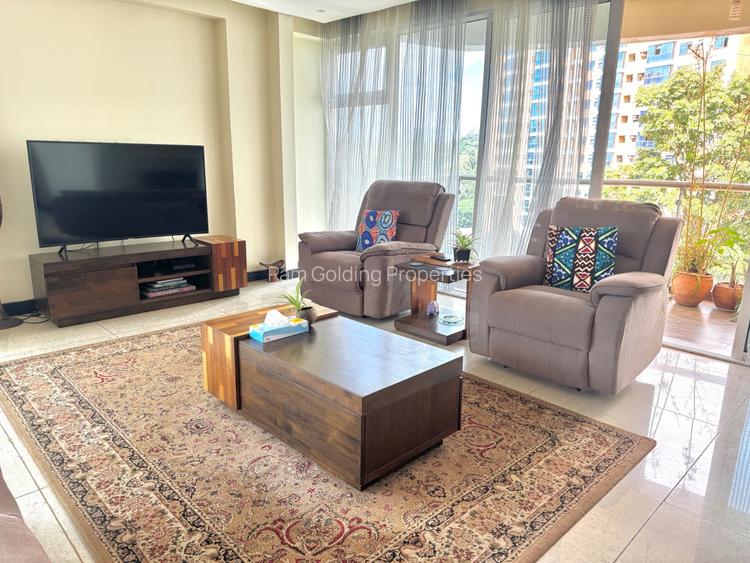 Furnished 3 Bed Apartment with En Suite in Riverside