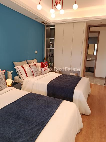 2 Bed Apartment with En Suite at Sports Road