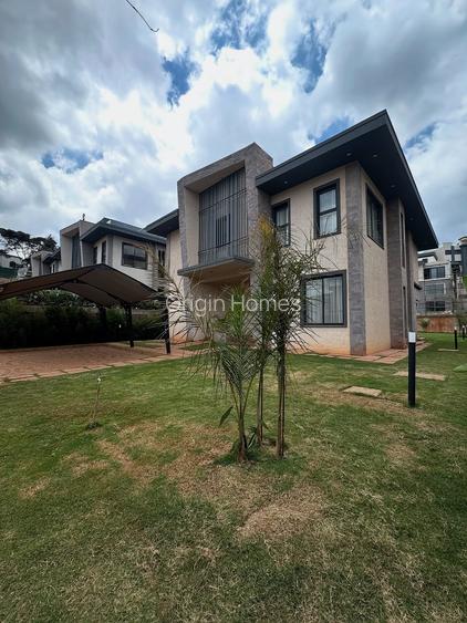 4 Bed Townhouse with En Suite at Loresho