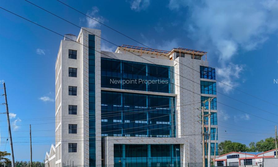 2,625.44 ft² Office with Backup Generator in Industrial Area