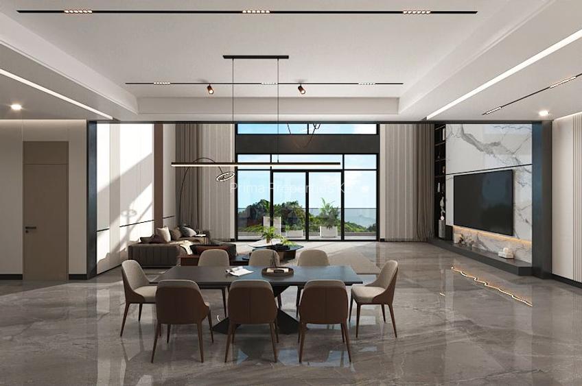 4 Bed Apartment with En Suite at Othaya Rd