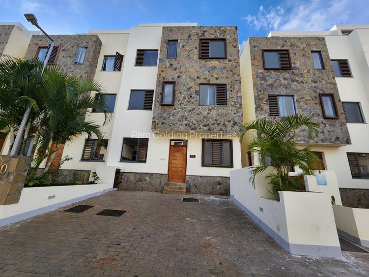 4 Bed Townhouse with En Suite at Garden City
