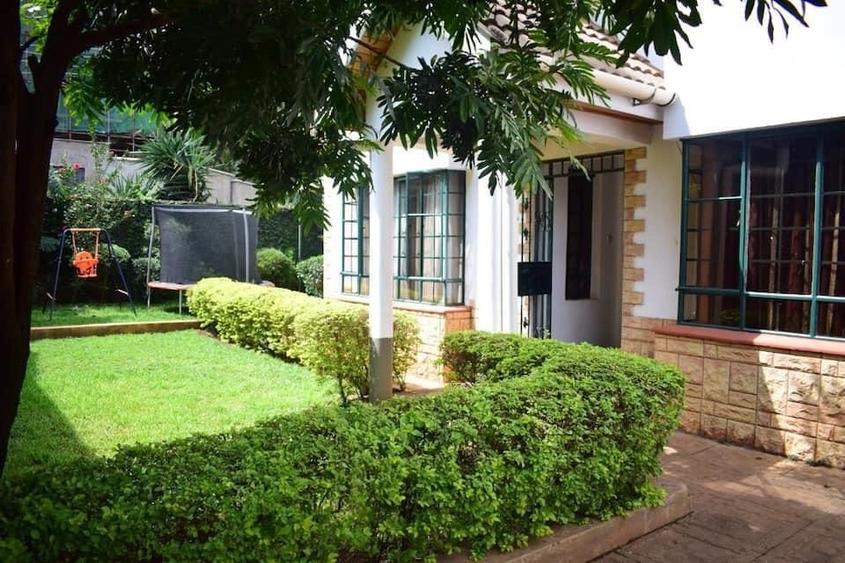 5 Bed Townhouse with Swimming Pool in Lavington