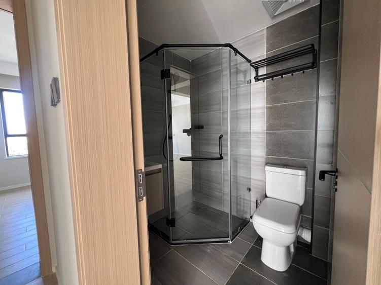 1 Bed Apartment with En Suite at Kingara Road - Aanzicht 3