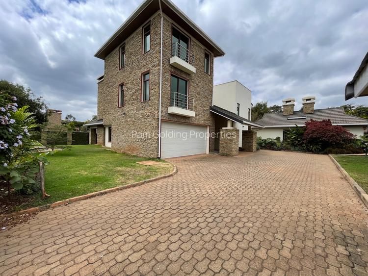 5 Bed Townhouse with En Suite in Karen