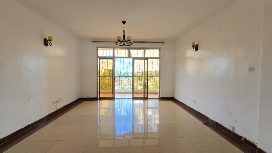 3 Bed Apartment with En Suite in Lavington