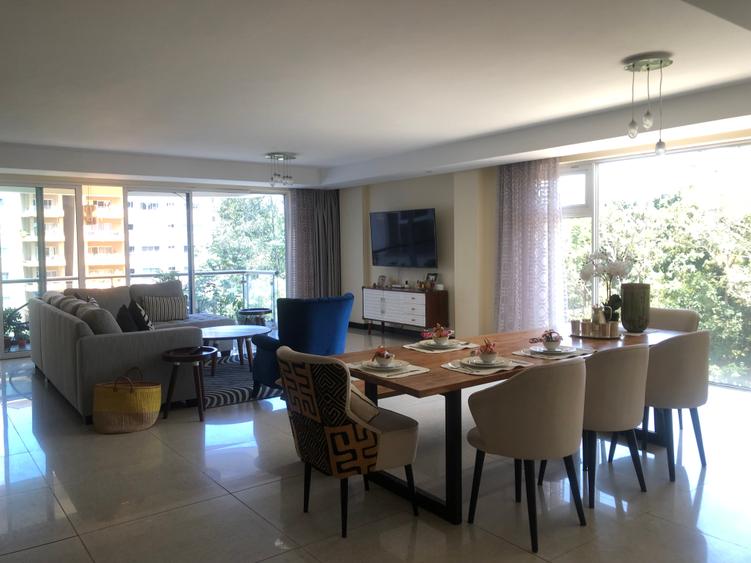 3 Bed Apartment with En Suite at Riverside Drive