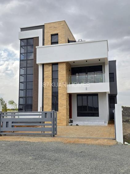 4 Bed Townhouse with En Suite at Off Thika Highway
