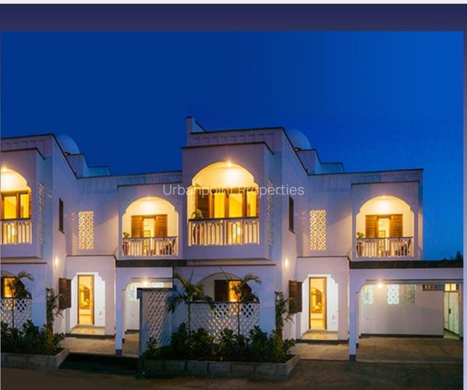 4 Bed House with En Suite in Nyali Area