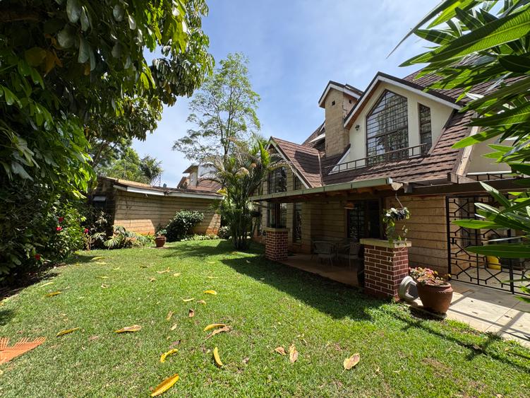 5 Bed Townhouse with En Suite in Lavington 5 Bed Townhouse with En Suite in Lavington