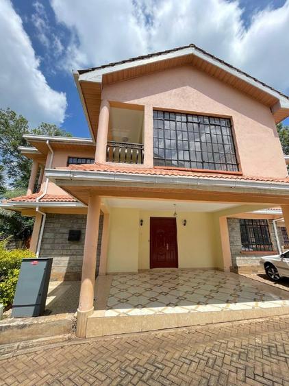 5 Bed Townhouse with En Suite in Lavington