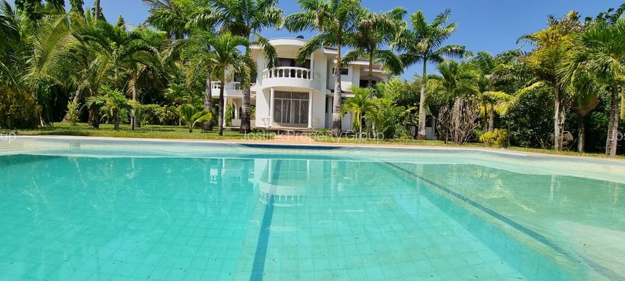 Serviced 4 Bed Apartment with En Suite in Nyali Area