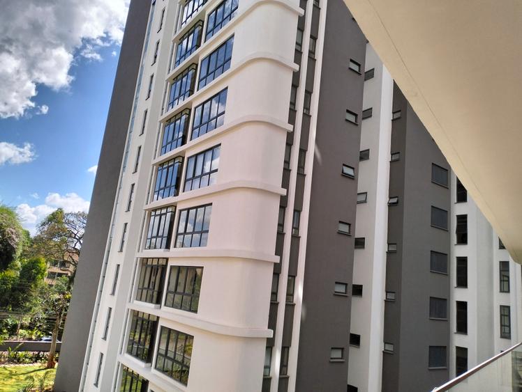 5 Bed Apartment with En Suite in Spring Valley