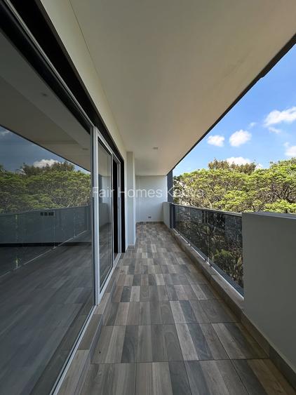 2 Bed Apartment with En Suite at Riverside Drive