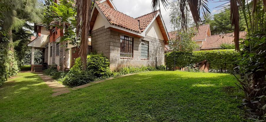 4 Bed Townhouse with En Suite at Chalbi Drive