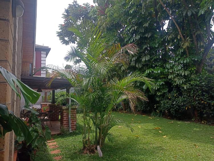 5 Bed Townhouse with En Suite in Lavington