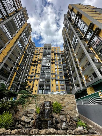 serviced 2 bed apartment with en suite at kilimani