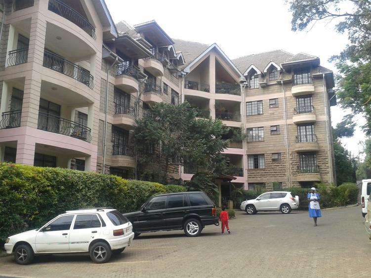 3 Bed Apartment with En Suite at Riverside Drive 3 Bed Apartment with En Suite at Riverside Drive