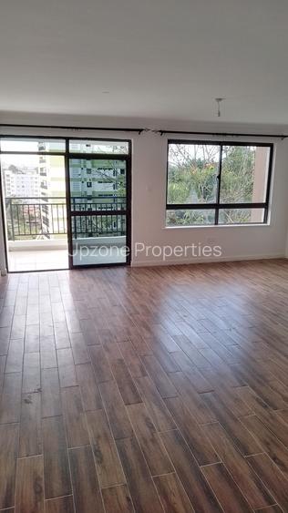 3 Bed Apartment with En Suite in Lavington