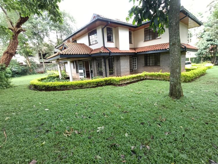 4 Bed House with En Suite at Runda