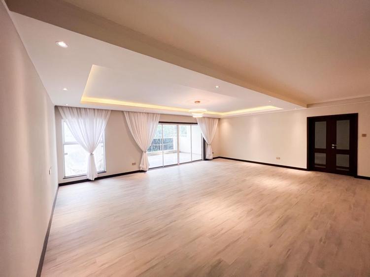 3 Bed Apartment with En Suite at Riverside Drive