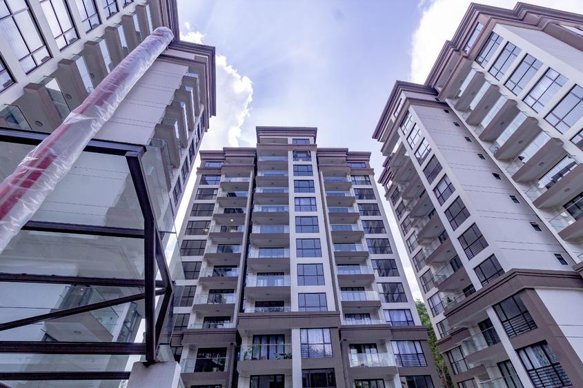 Furnished 1 Bed Apartment with Swimming Pool at Riverside Furnished 1 Bed Apartment with Swimming Pool at Riverside