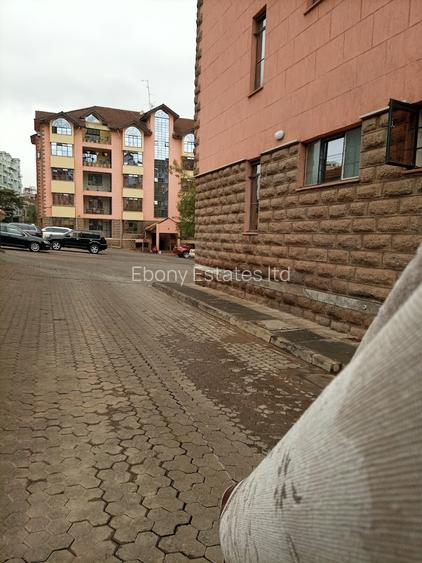 3 Bed Apartment with Parking in Kilimani
