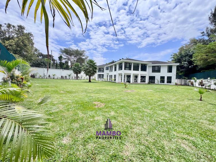 5 Bed House with En Suite at Runda