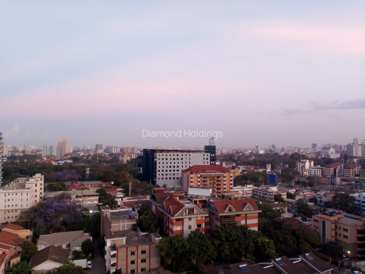 3 Bed Apartment with En Suite at Parklands