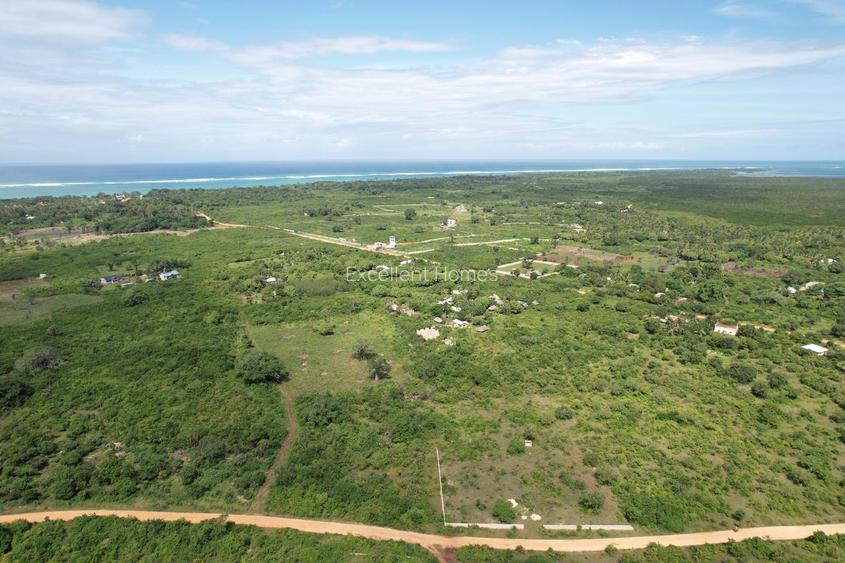 464 ac Residential Land at Galu