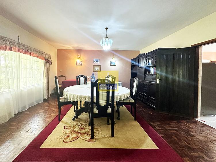 5 Bed House in Ridgeways - Widok 4