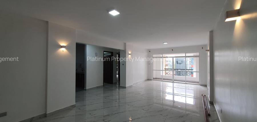 4 Bed Apartment with En Suite in Parklands