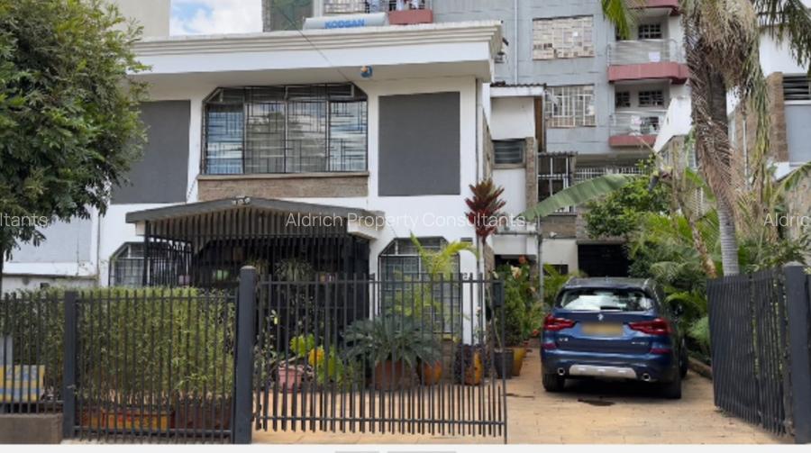 4 Bed Townhouse with En Suite in Parklands