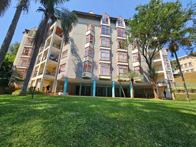 3 Bed Apartment with En Suite in Kileleshwa