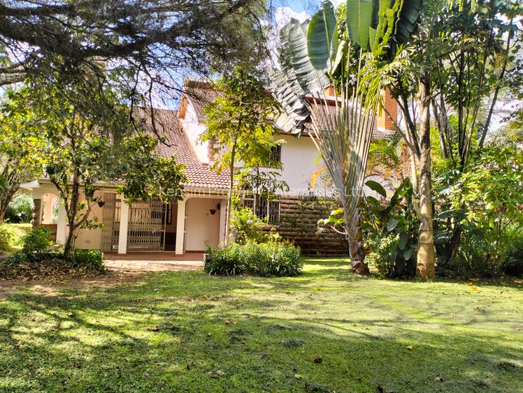 5 Bed Townhouse with En Suite in Kyuna