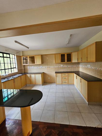 3 Bed Apartment with En Suite at Kilimani