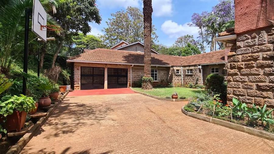 4 Bed House with En Suite at Loresho