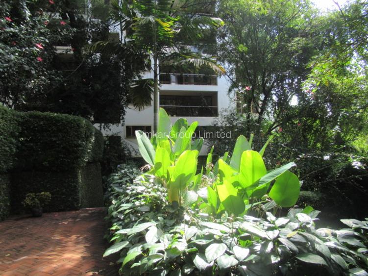 4 Bed Apartment with En Suite at Riverside Drive