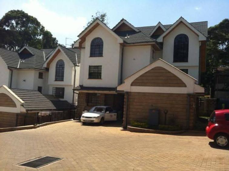 5 Bed Villa with En Suite in Lavington 5 Bed Villa with En Suite in Lavington