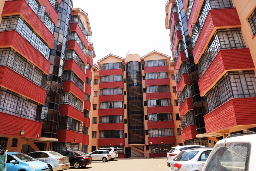 3 Bed Apartment with Borehole in Parklands