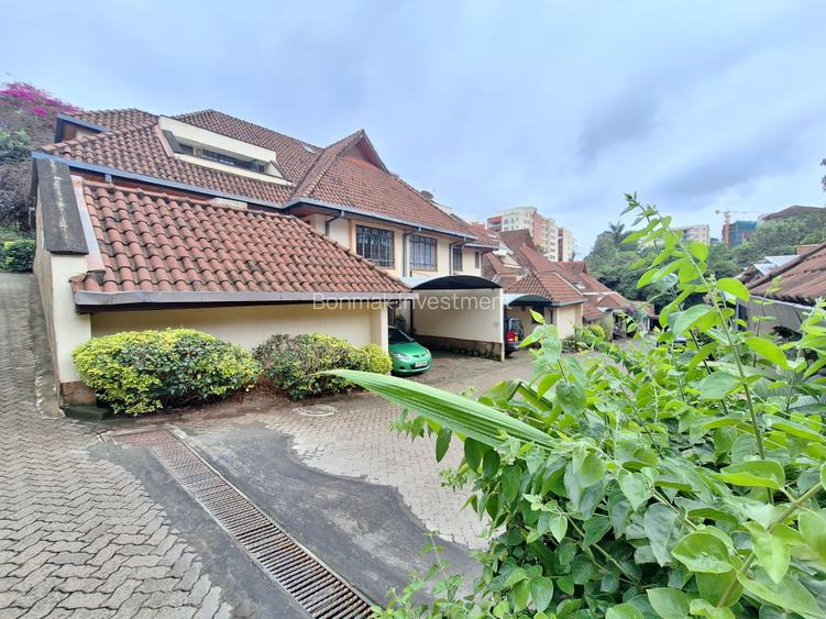 4 Bed Townhouse with En Suite at Shanzu Road